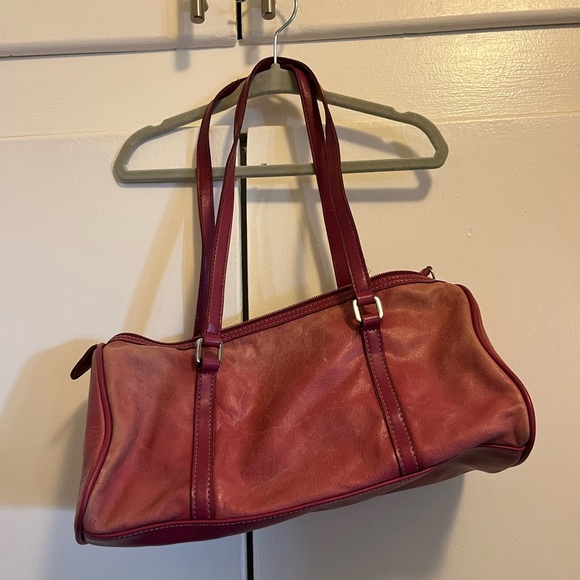 Valerie Stevens Deep Rose Pink Distressed Genuine Leather Shoulder Bag - Picture 2 of 13